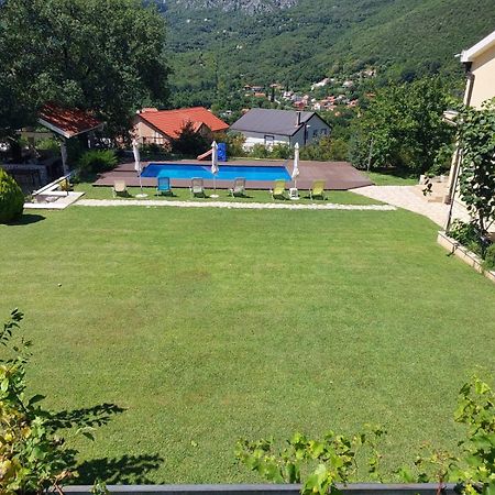 Villa, Pool And Relax For 12 Persons Kuti Dış mekan fotoğraf
